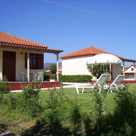 Beach Bungalows Kypseli Стая снимка