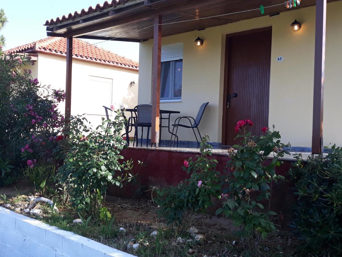 Beach Bungalows Kypseli Екстериор снимка