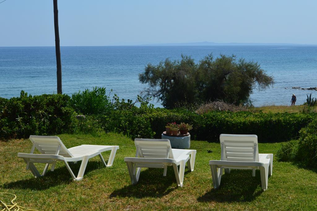 Beach Bungalows Kypseli Стая снимка