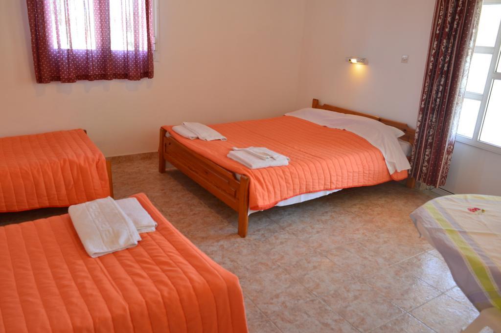 Beach Bungalows Kypseli Стая снимка